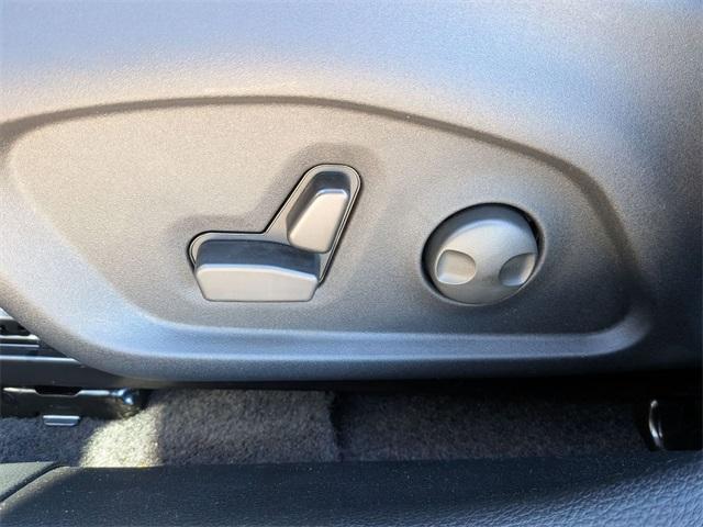 new 2026 Jeep Compass car, priced at $34,999