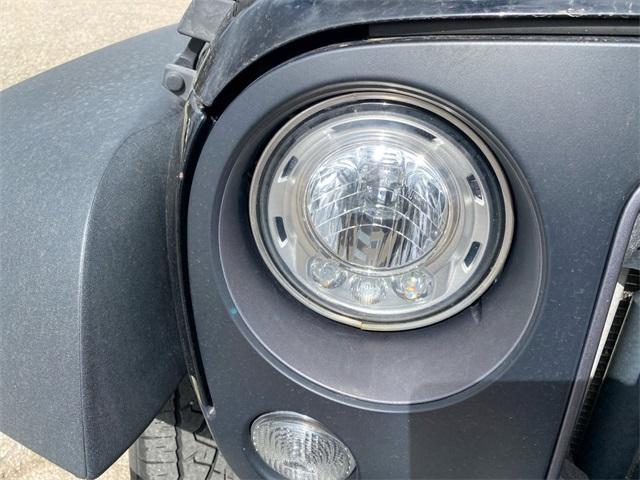 used 2017 Jeep Wrangler Unlimited car, priced at $23,103