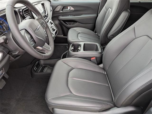 new 2026 Chrysler Pacifica car, priced at $36,361