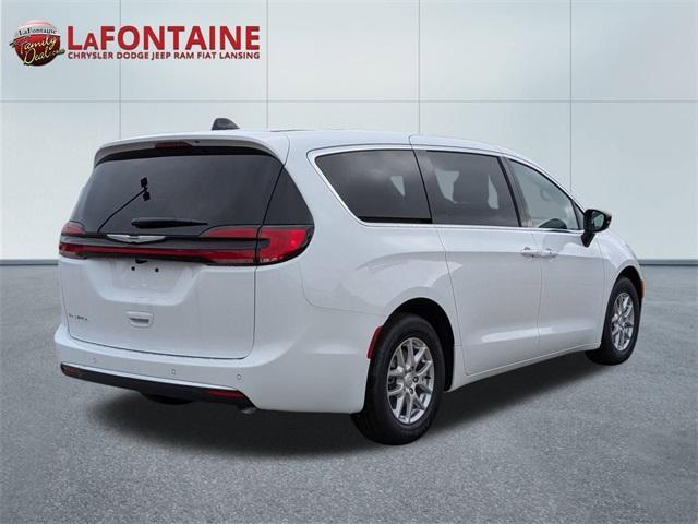new 2026 Chrysler Pacifica car, priced at $36,361