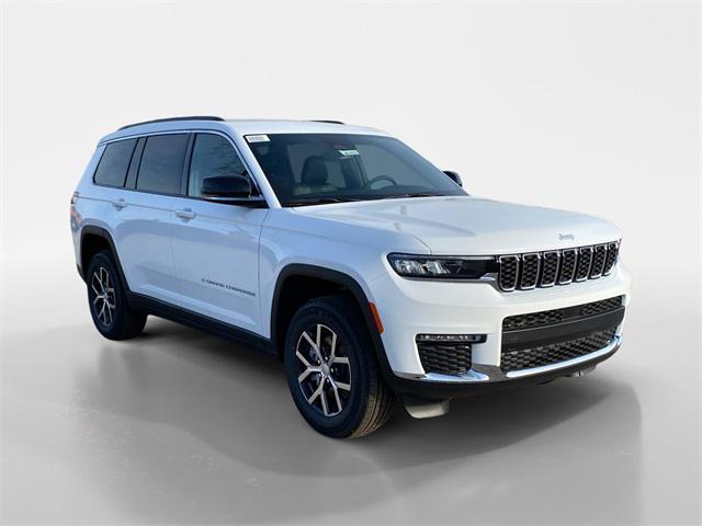 new 2024 Jeep Grand Cherokee L car, priced at $38,051