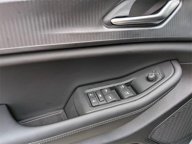 new 2025 Jeep Grand Cherokee L car, priced at $41,196