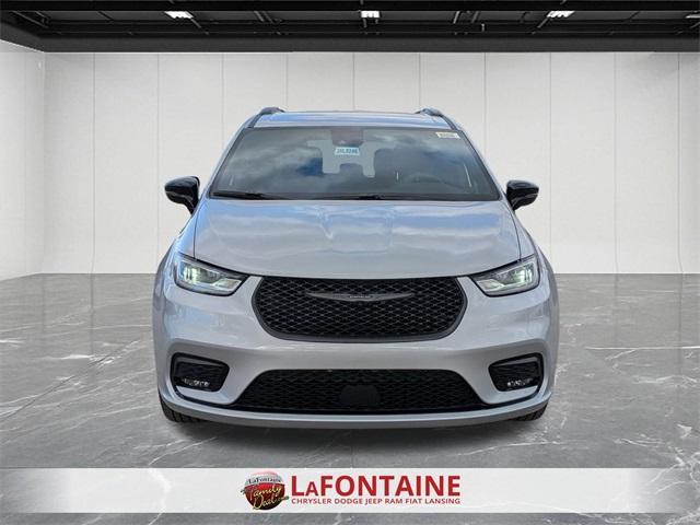 new 2026 Chrysler Pacifica car, priced at $41,238