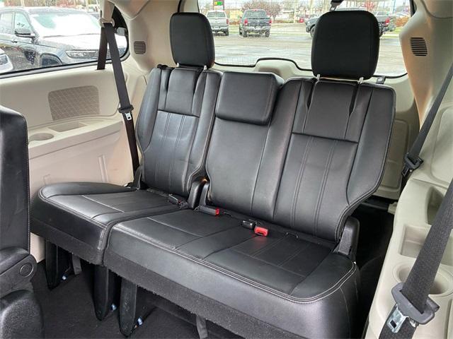 used 2014 Chrysler Town & Country car, priced at $11,500