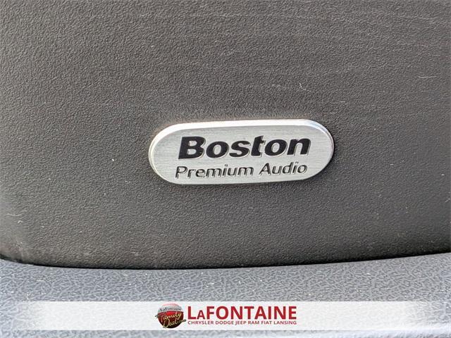 used 2005 Dodge Magnum car, priced at $7,983