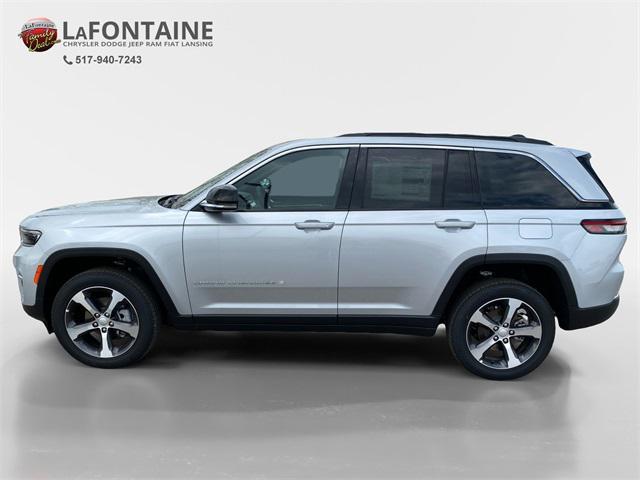 new 2024 Jeep Grand Cherokee car, priced at $39,454