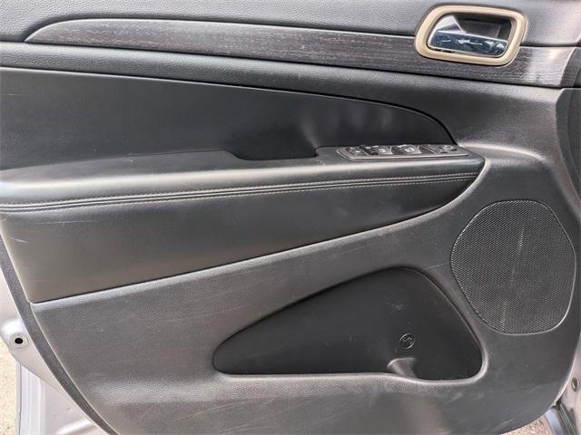 used 2014 Jeep Grand Cherokee car, priced at $8,495