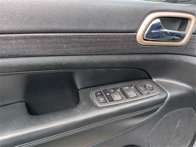 used 2014 Jeep Grand Cherokee car, priced at $8,495