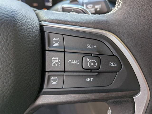 new 2025 Jeep Grand Cherokee car, priced at $41,926