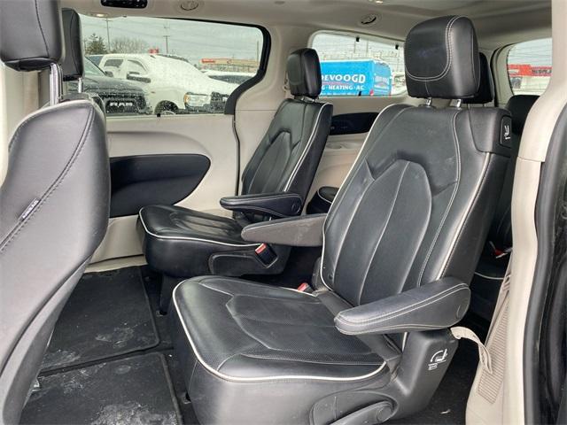 used 2022 Chrysler Pacifica car, priced at $24,900