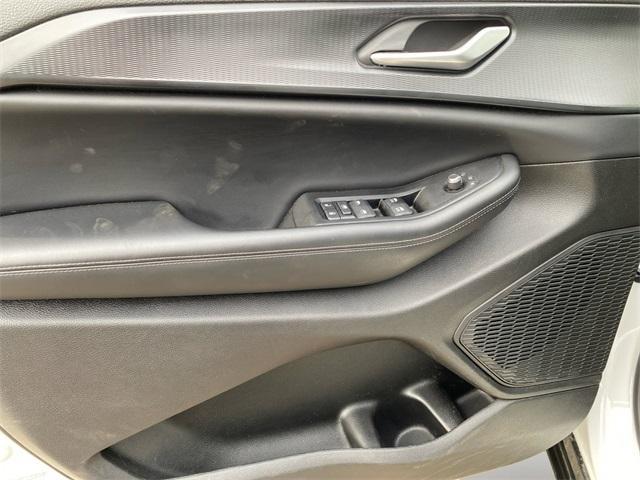 used 2024 Jeep Grand Cherokee L car, priced at $39,684
