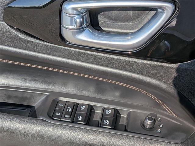 used 2023 Jeep Compass car, priced at $20,900