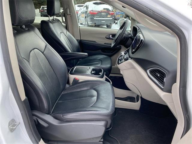 used 2022 Chrysler Pacifica car, priced at $24,000