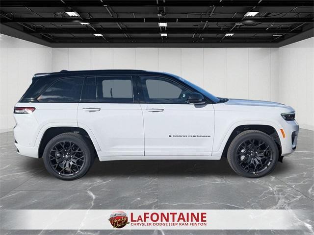 new 2025 Jeep Grand Cherokee car, priced at $56,929