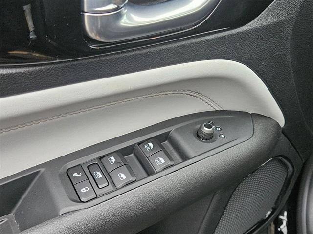 new 2025 Jeep Compass car, priced at $30,105