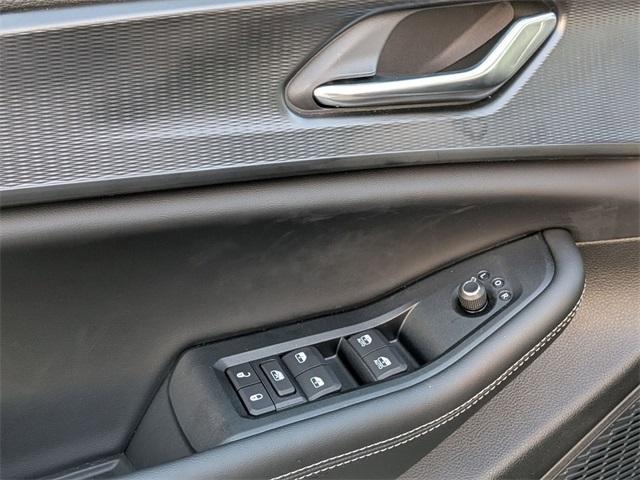 new 2025 Jeep Grand Cherokee L car