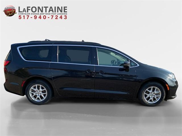 used 2022 Chrysler Pacifica car, priced at $21,999