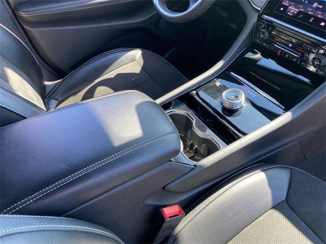 used 2023 Jeep Grand Cherokee L car, priced at $31,938