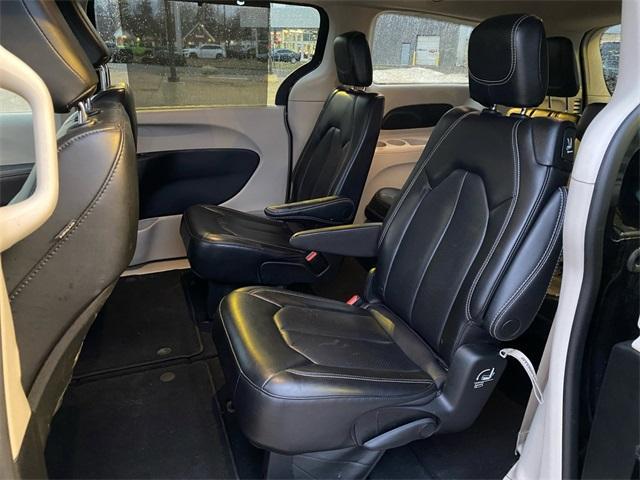 used 2023 Chrysler Pacifica car, priced at $25,330