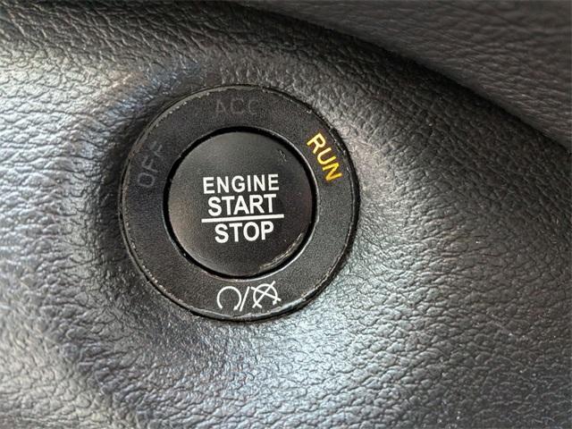 used 2022 Jeep Cherokee car, priced at $25,516