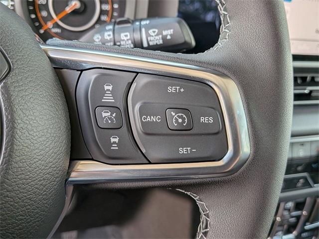 new 2025 Jeep Wrangler car, priced at $50,977