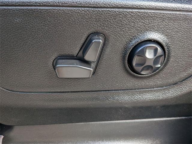 used 2021 Ram 1500 car, priced at $27,384