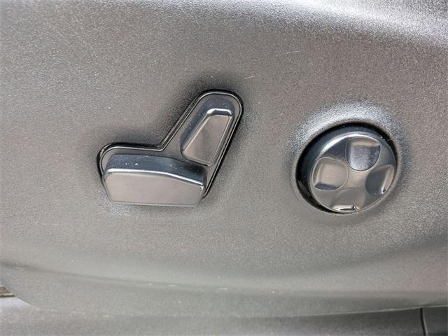 used 2017 Chrysler Pacifica car, priced at $5,997