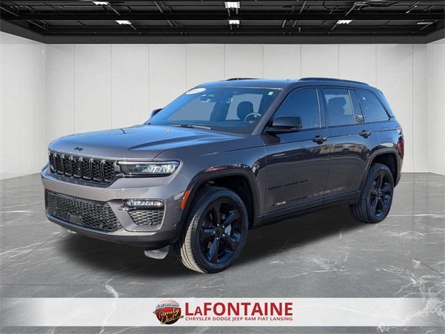 used 2024 Jeep Grand Cherokee car, priced at $35,312
