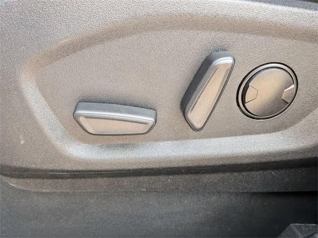 used 2024 Ford Edge car, priced at $22,894