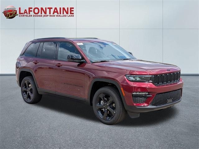 new 2025 Jeep Grand Cherokee car, priced at $44,585