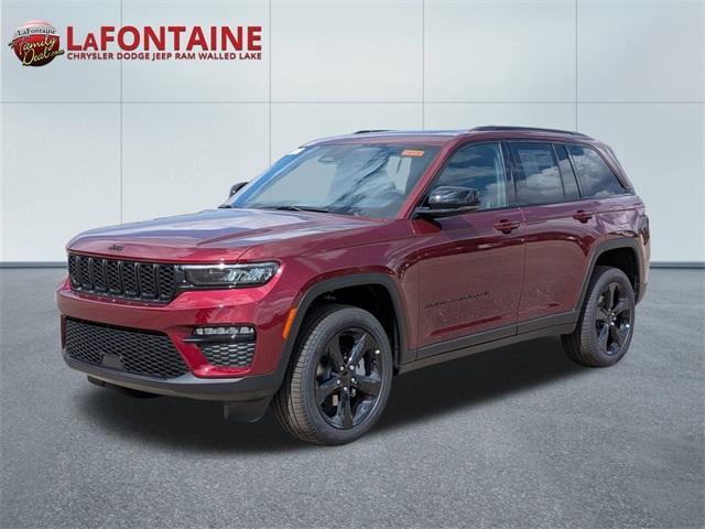 new 2025 Jeep Grand Cherokee car, priced at $44,585