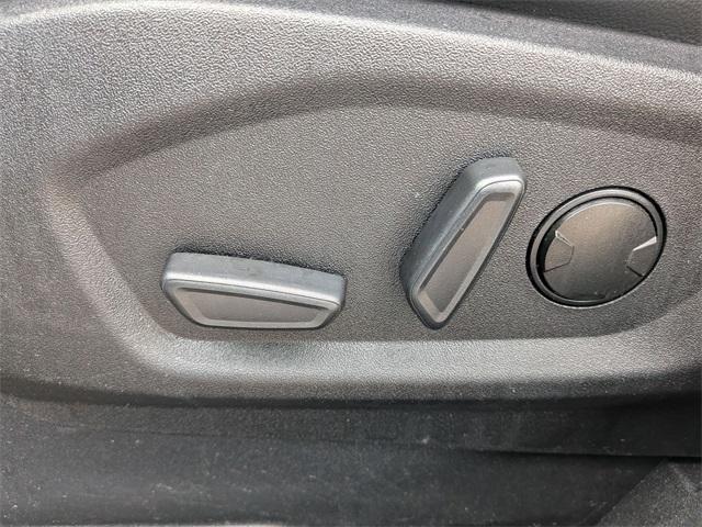 used 2024 Ford Edge car, priced at $23,279