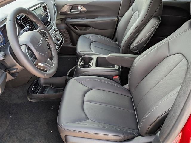 new 2025 Chrysler Pacifica car, priced at $43,114