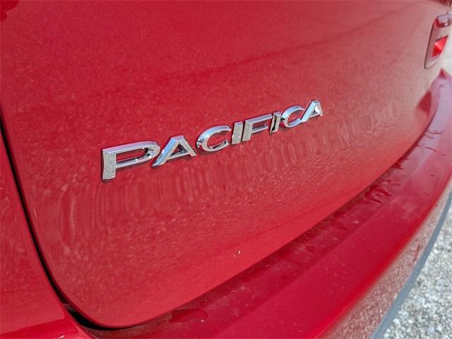 new 2025 Chrysler Pacifica car, priced at $43,114
