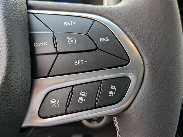 new 2025 Chrysler Pacifica car, priced at $43,114