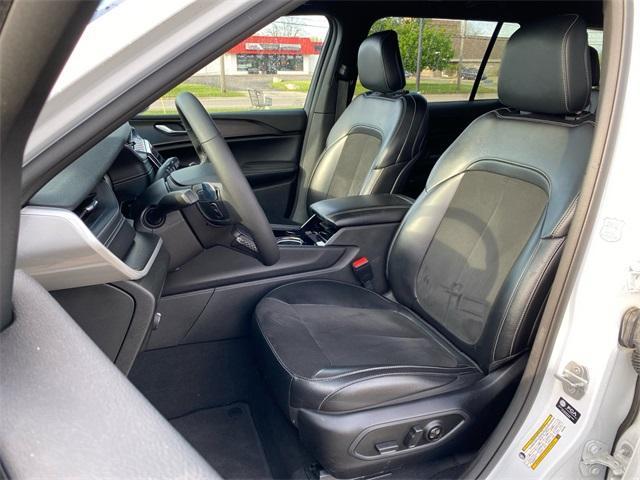 used 2023 Jeep Grand Cherokee L car, priced at $30,960