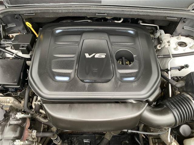 used 2016 Jeep Grand Cherokee car, priced at $13,965