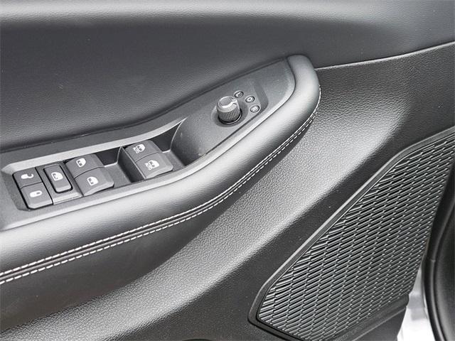 new 2025 Jeep Grand Cherokee car, priced at $41,011