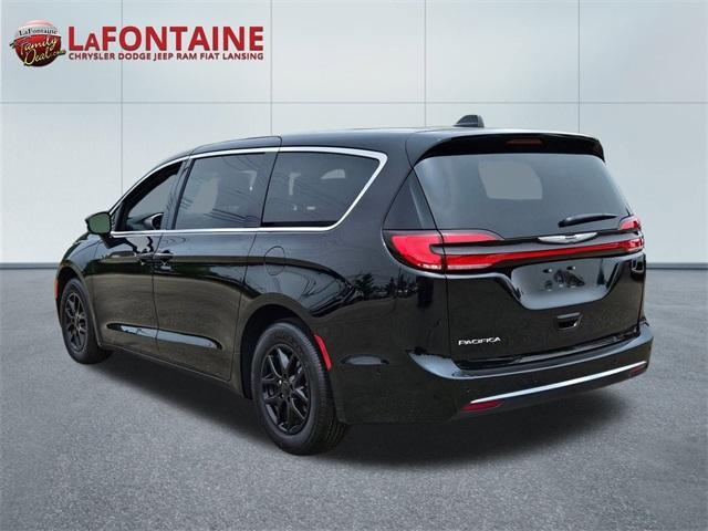 new 2025 Chrysler Pacifica car, priced at $42,406