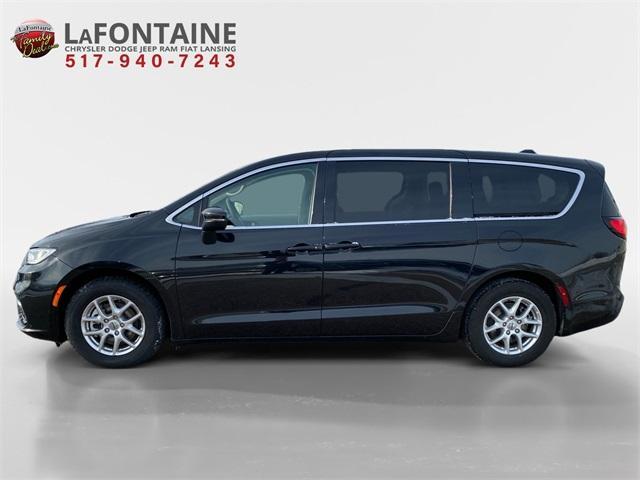 used 2023 Chrysler Pacifica car, priced at $25,734