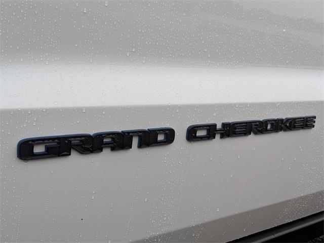 used 2018 Jeep Grand Cherokee car, priced at $19,569