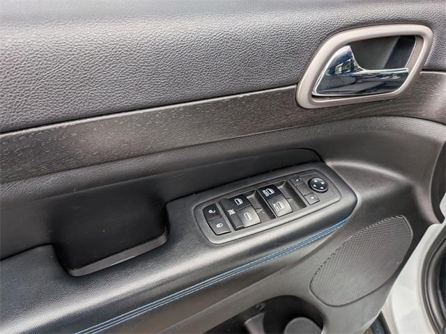 used 2018 Jeep Grand Cherokee car, priced at $19,569