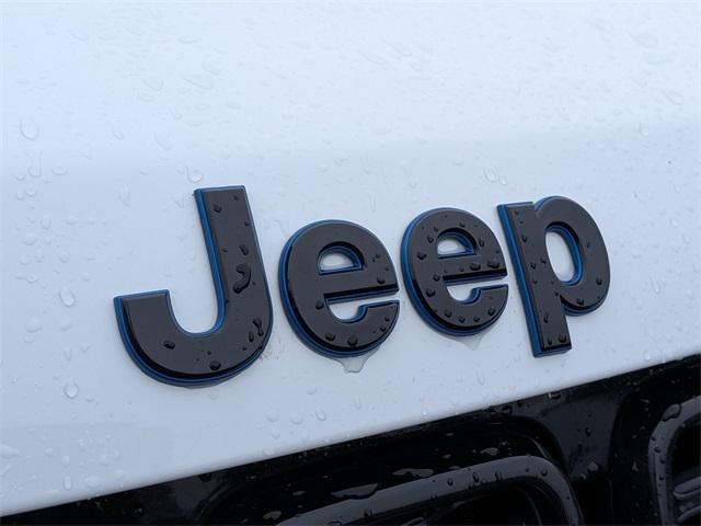 used 2018 Jeep Grand Cherokee car, priced at $19,569