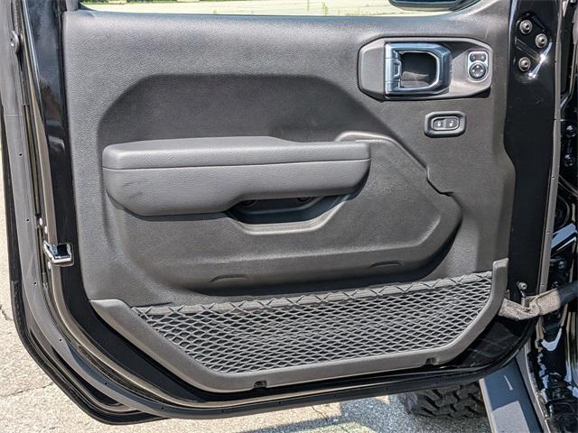 new 2025 Jeep Wrangler car, priced at $52,294