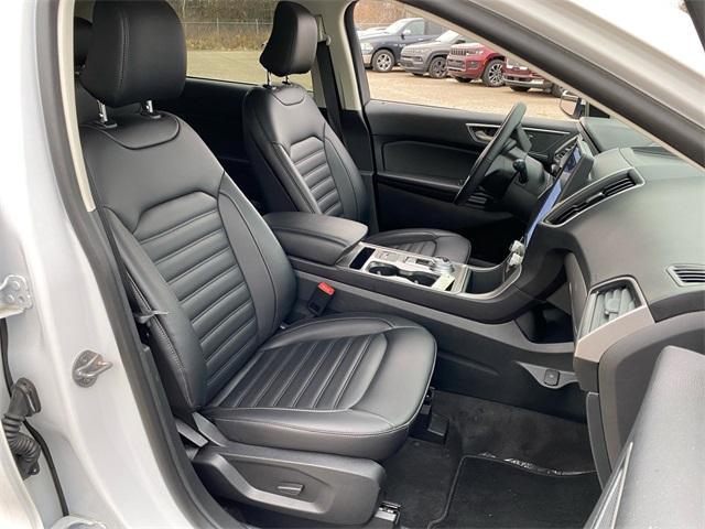 used 2024 Ford Edge car, priced at $33,000