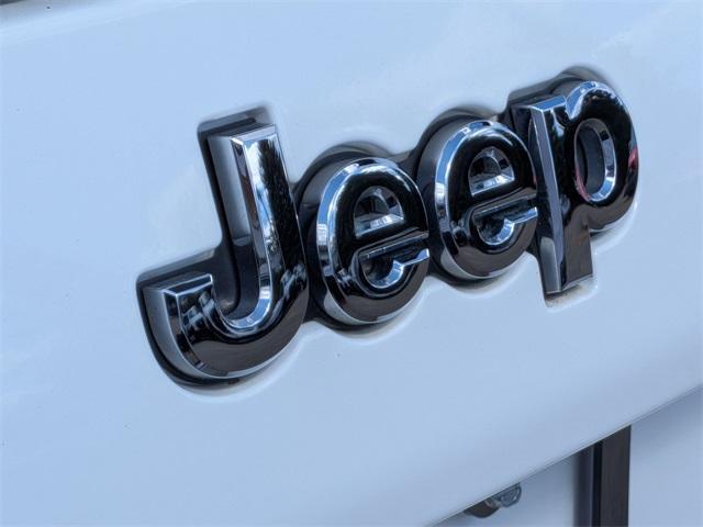 used 2019 Jeep Cherokee car, priced at $14,380
