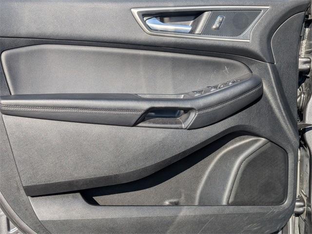 used 2024 Ford Edge car, priced at $20,660