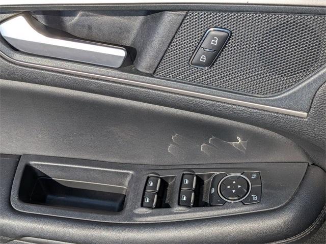 used 2024 Ford Edge car, priced at $20,660