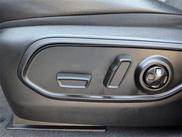 used 2024 Jeep Grand Cherokee L car, priced at $35,141