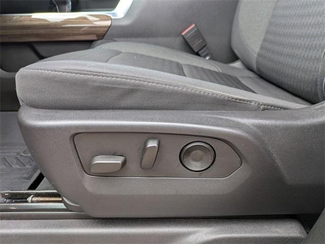 used 2022 Chevrolet Silverado 1500 car, priced at $38,254